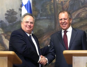 Nikos Kotzias met zijn Russische ambtsgenoot Sergej Lavrov
