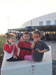 Kinderen uit SyriÃ« aan Terminal E1